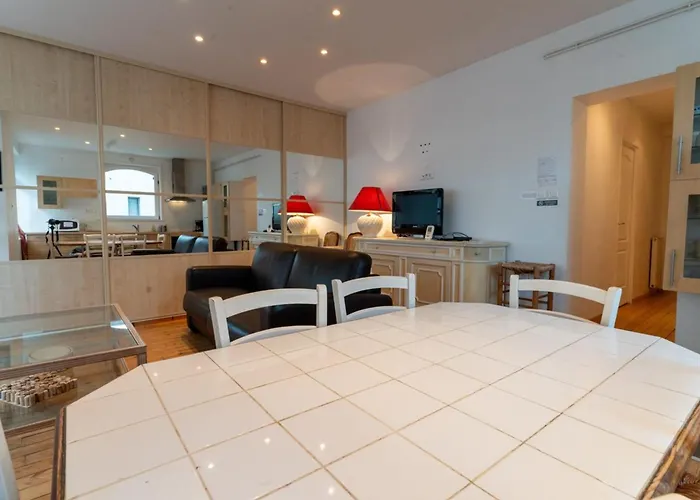 Flat For 6 Pers Close To The Beach Apartment *